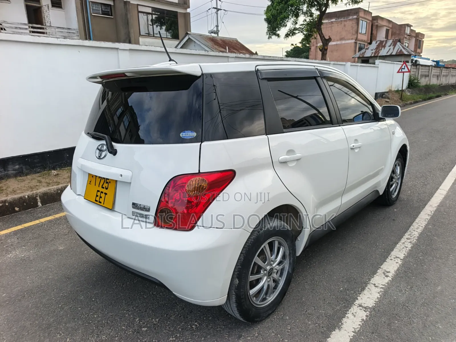 Toyota IST 2004 White