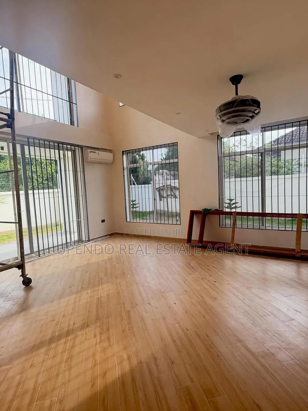 6bdrm Mansion in Ramada Hotel, Mbezi Beach for sale