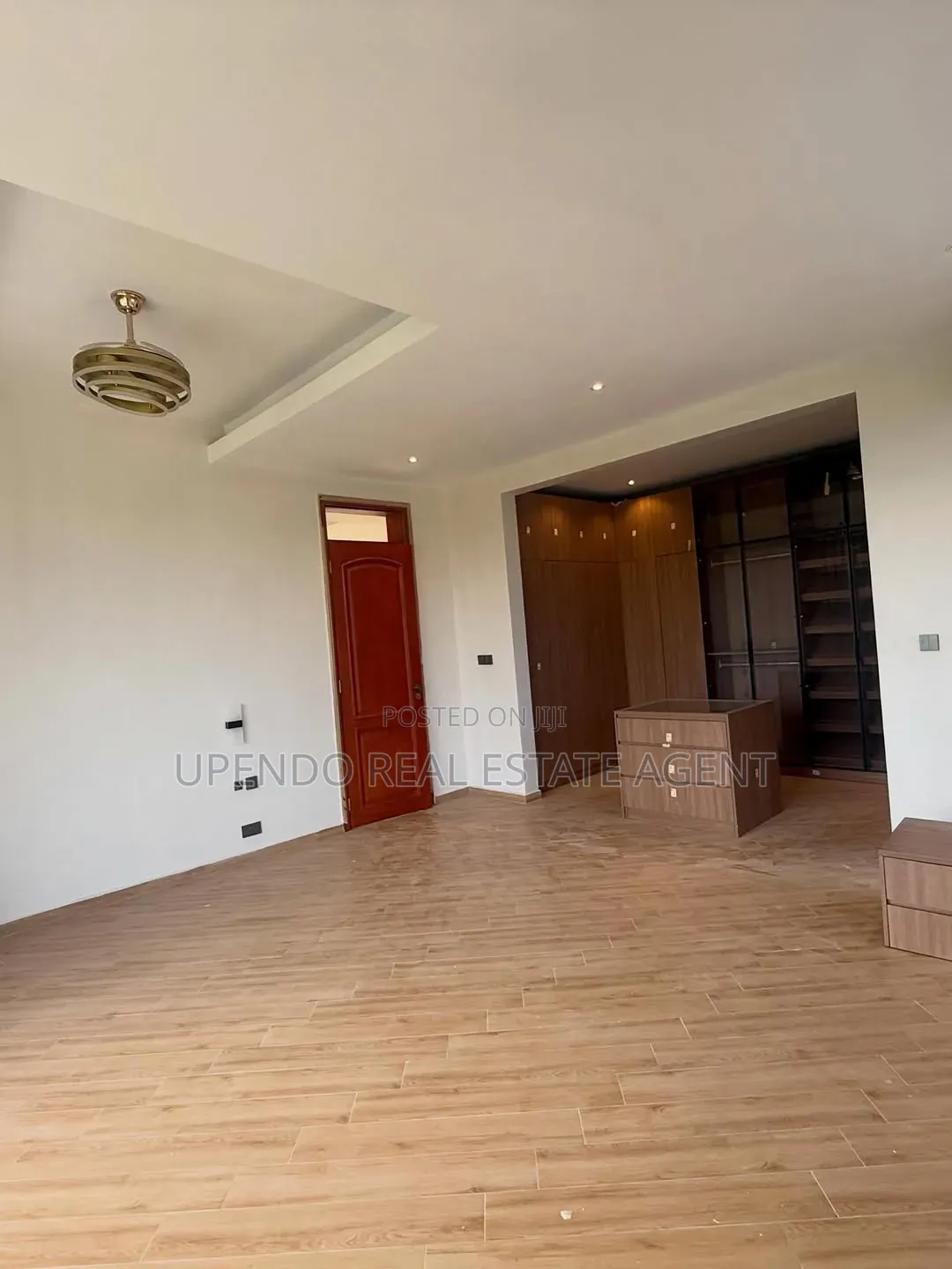 6bdrm Mansion in Ramada Hotel, Mbezi Beach for sale