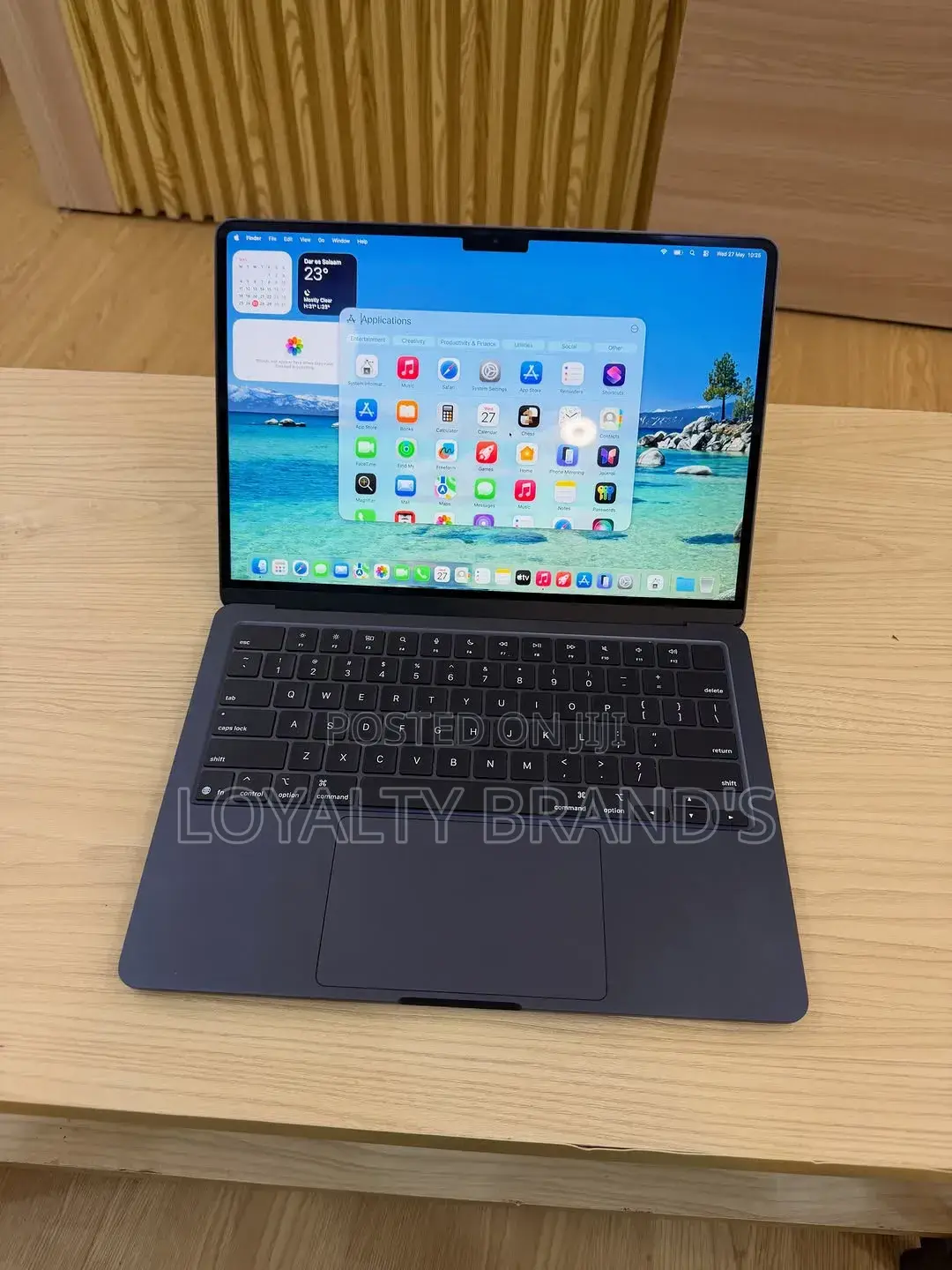 New Laptop Apple MacBook Pro 2025 M5 16GB Apple M5 SSD 512GB