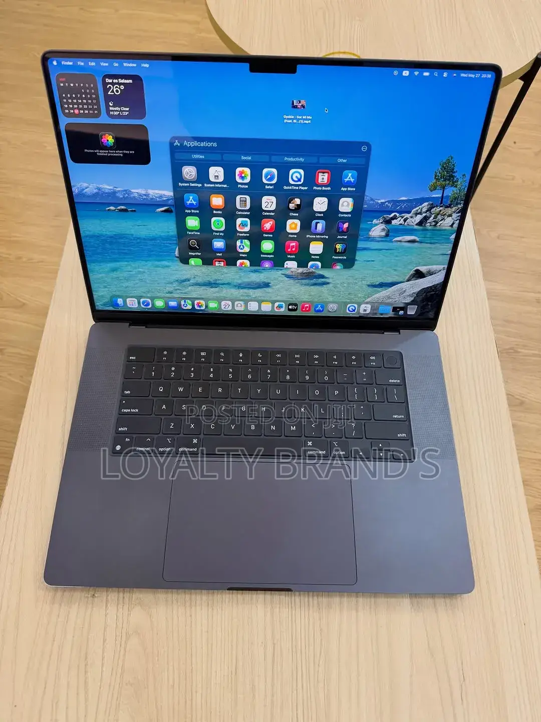New Laptop Apple MacBook Pro 2024 M4 Pro 48GB Apple M4 Pro SSD 512GB
