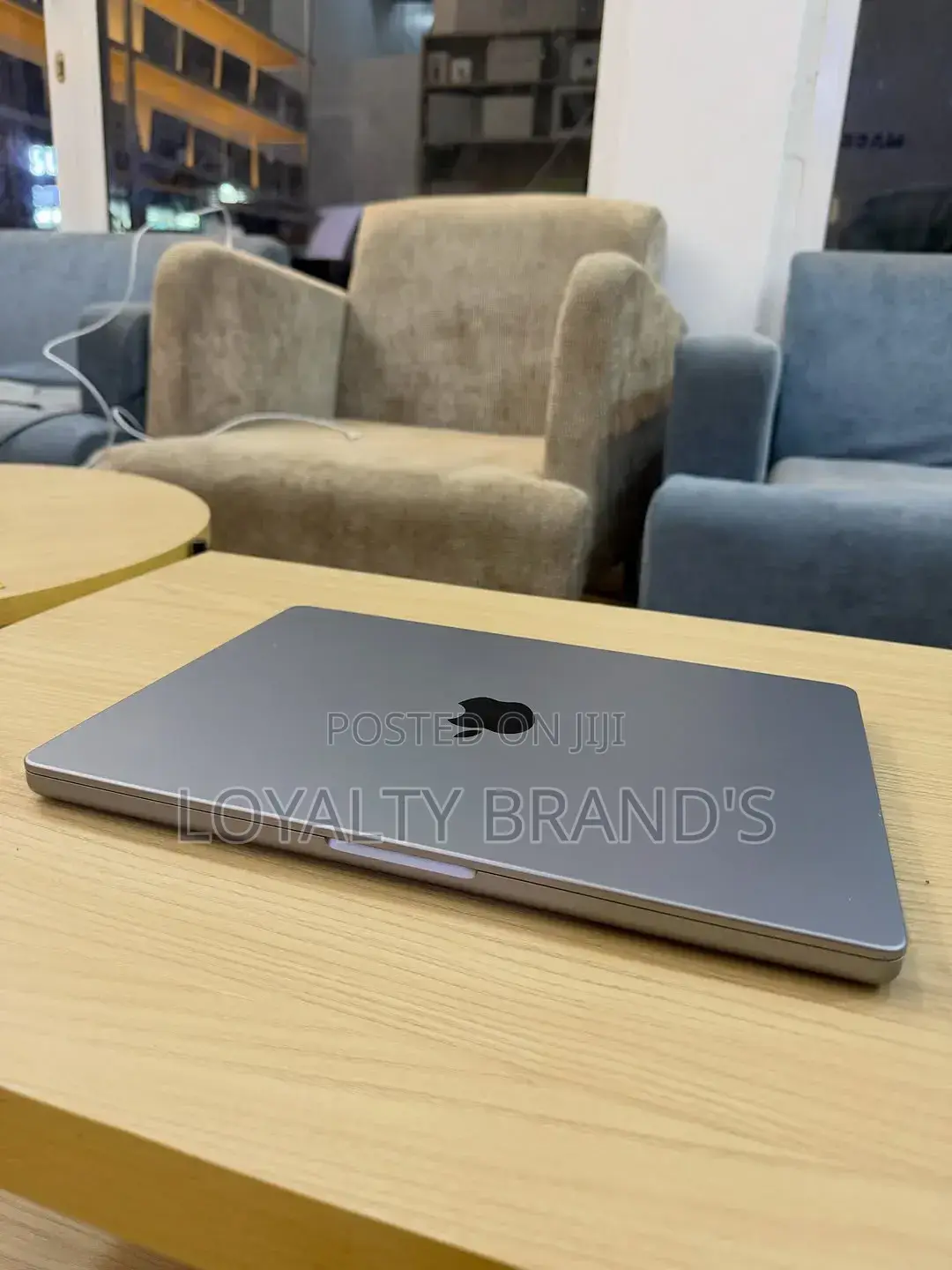 New Laptop Apple MacBook Pro 2021 M1 16GB Apple M1 Pro SSD 512GB