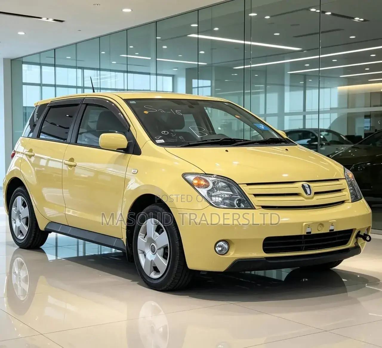 Toyota IST 2003 Yellow