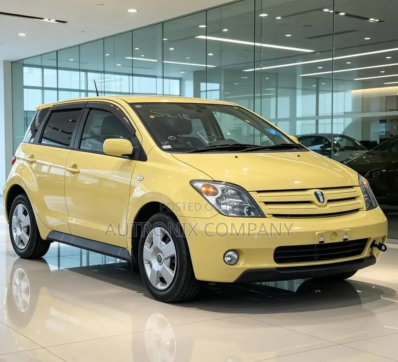 Toyota IST 2003 Yellow