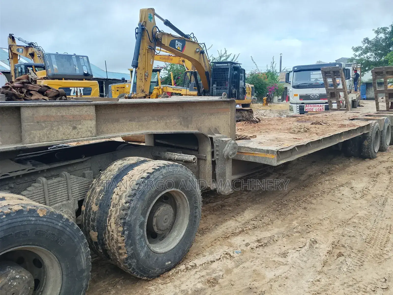 Lowbed Treila Tairi Ya Size Kati