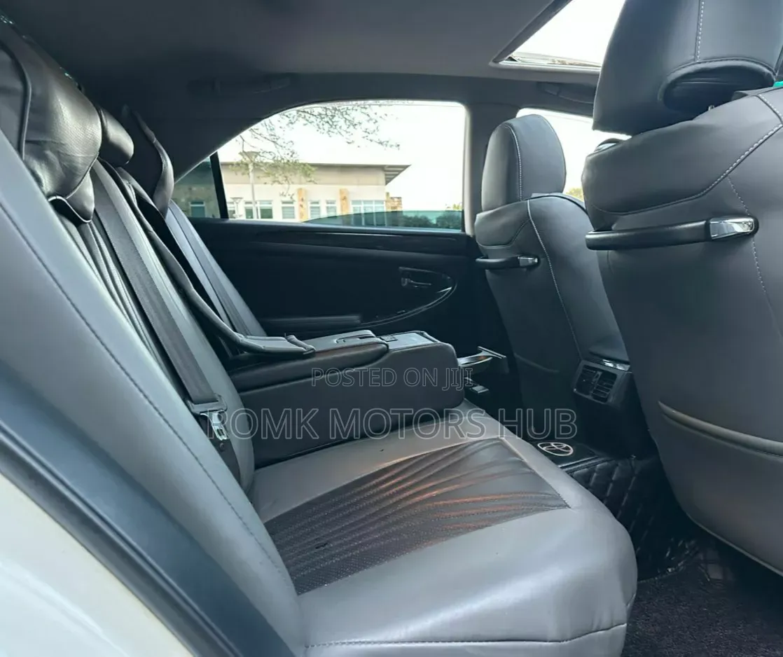 Mazda CX-60 2023 Silver