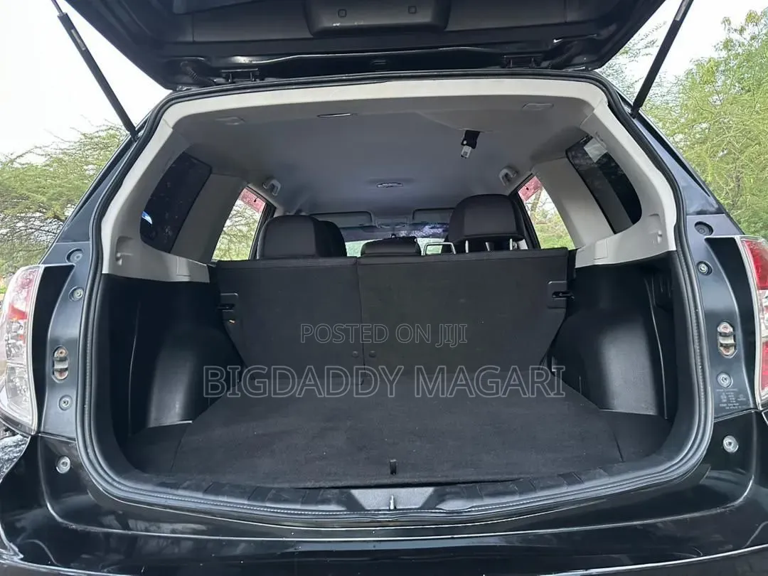Subaru Forester 2011 Black