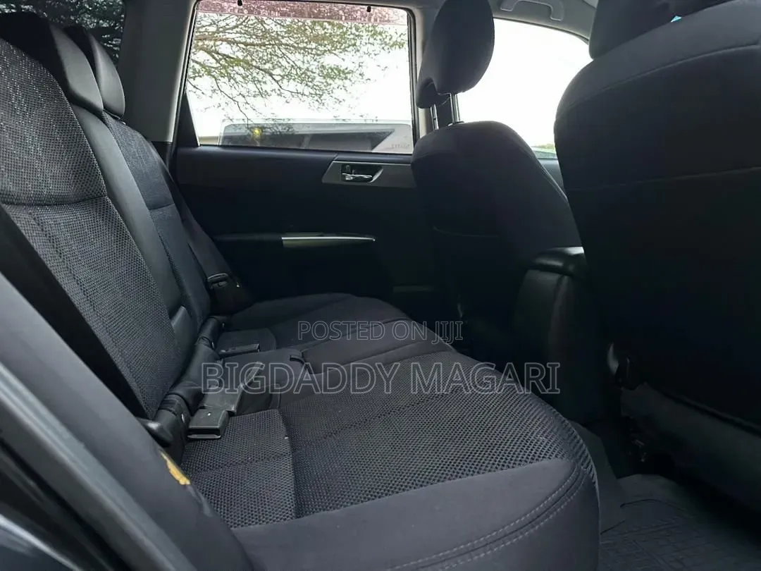 Subaru Forester 2011 Black