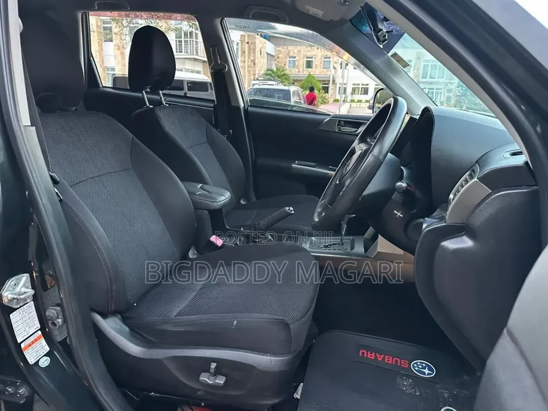 Subaru Forester 2011 Black