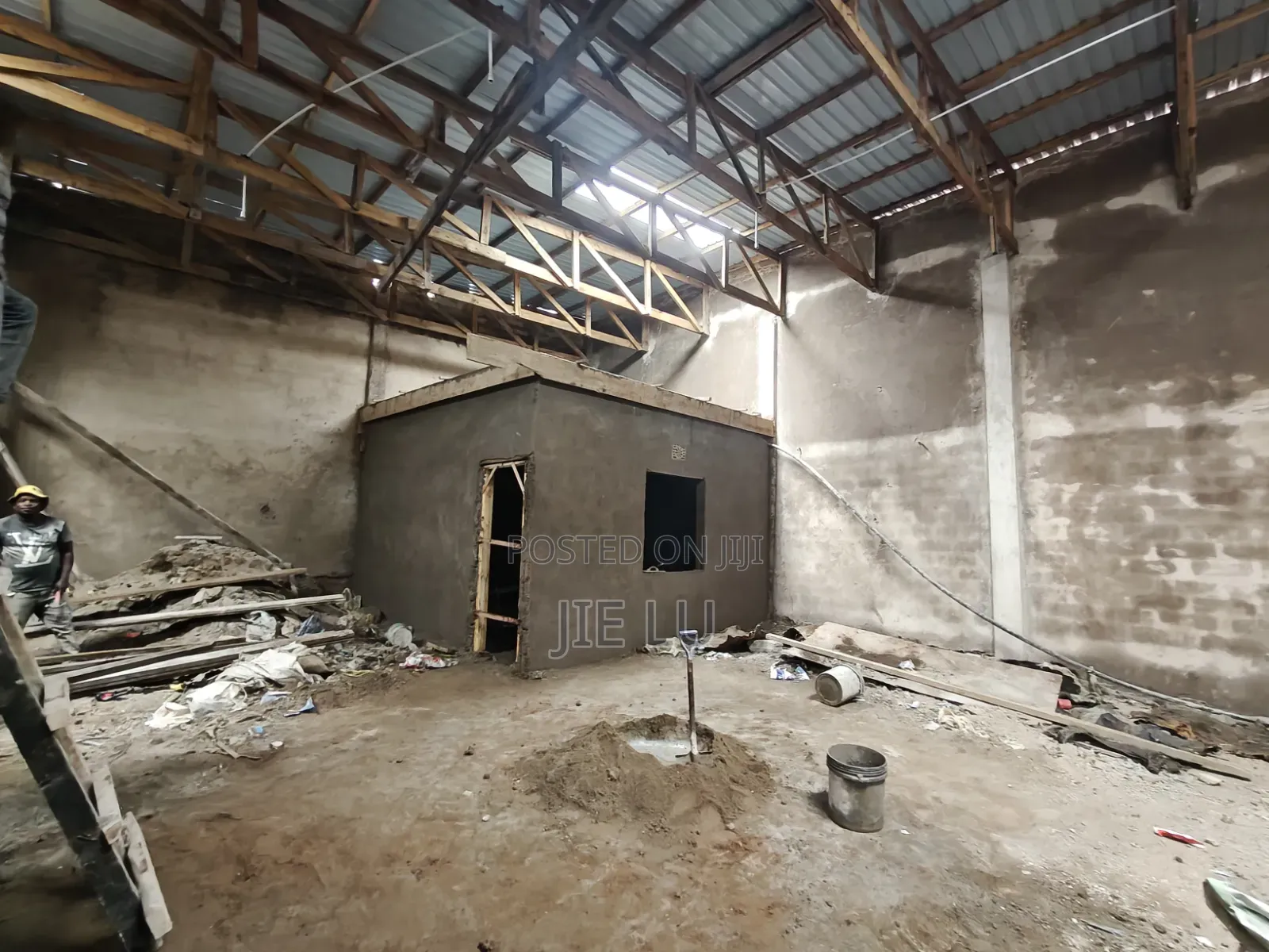 760 Sqm Warehouse/Factory For Rent In Arusha Unga Ltd