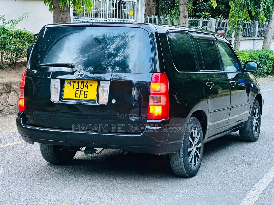 Toyota Probox 1.5 CNG 2WD 2005 Black
