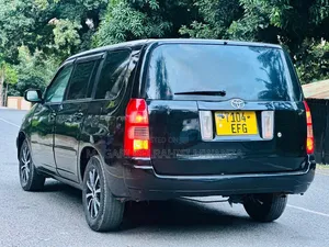 Toyota Probox 1.5 CNG 2WD 2005 Black
