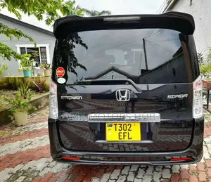 Honda Stepwgn 2012 Black