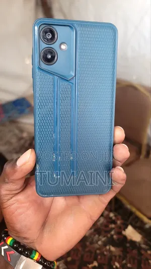 Samsung Galaxy A06 64 GB Blue