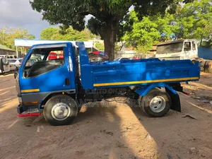 Canter Mayai Tipper