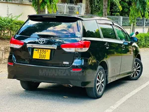 Toyota Wish 2010 Black