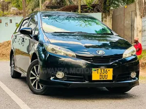 Toyota Wish 2010 Black