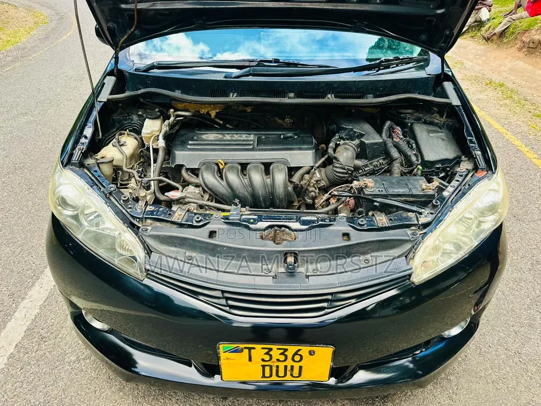Toyota Wish 2010 Black