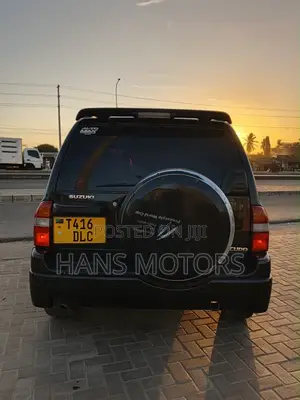 Suzuki Escudo 2004 Black