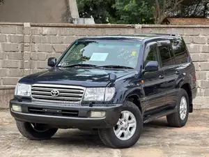 Toyota Land Cruiser 2004 Blue