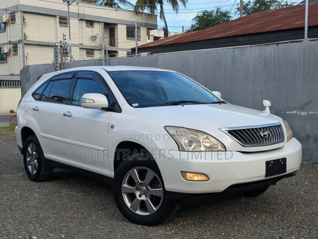 Toyota Harrier 2007 White