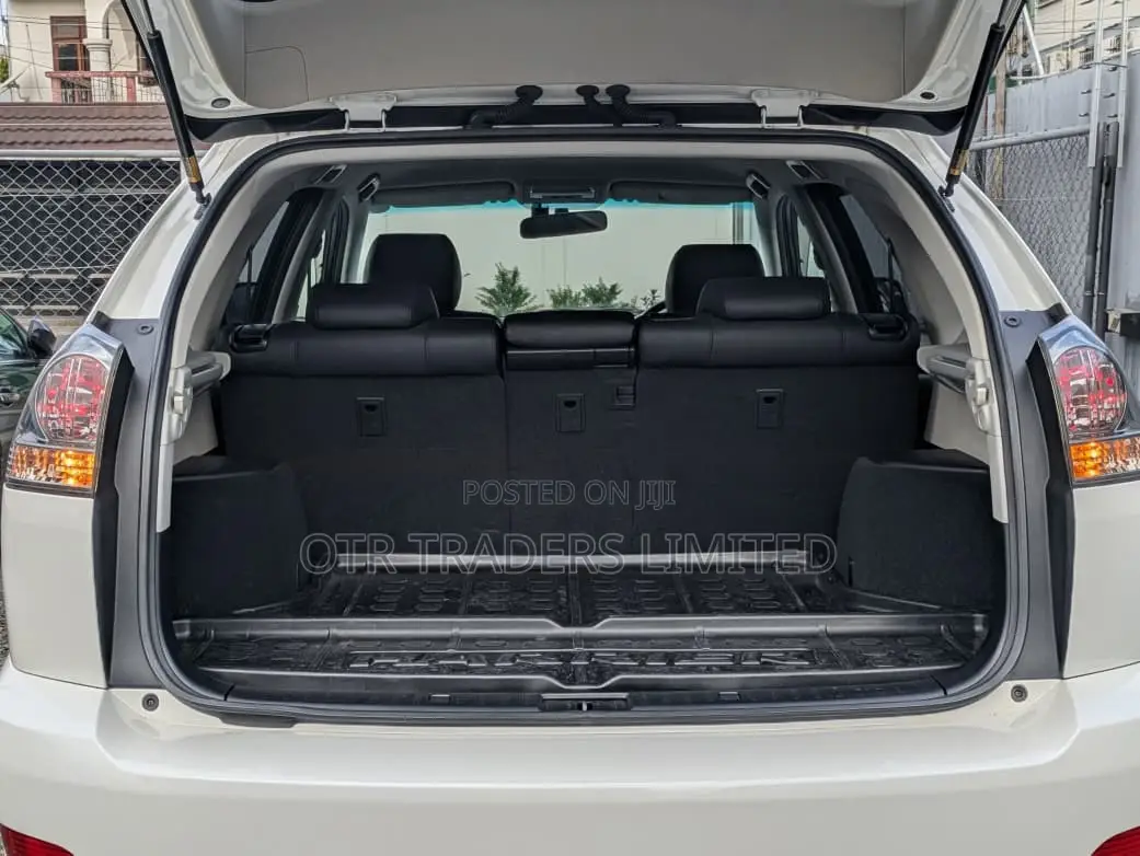 Toyota Harrier 2007 White