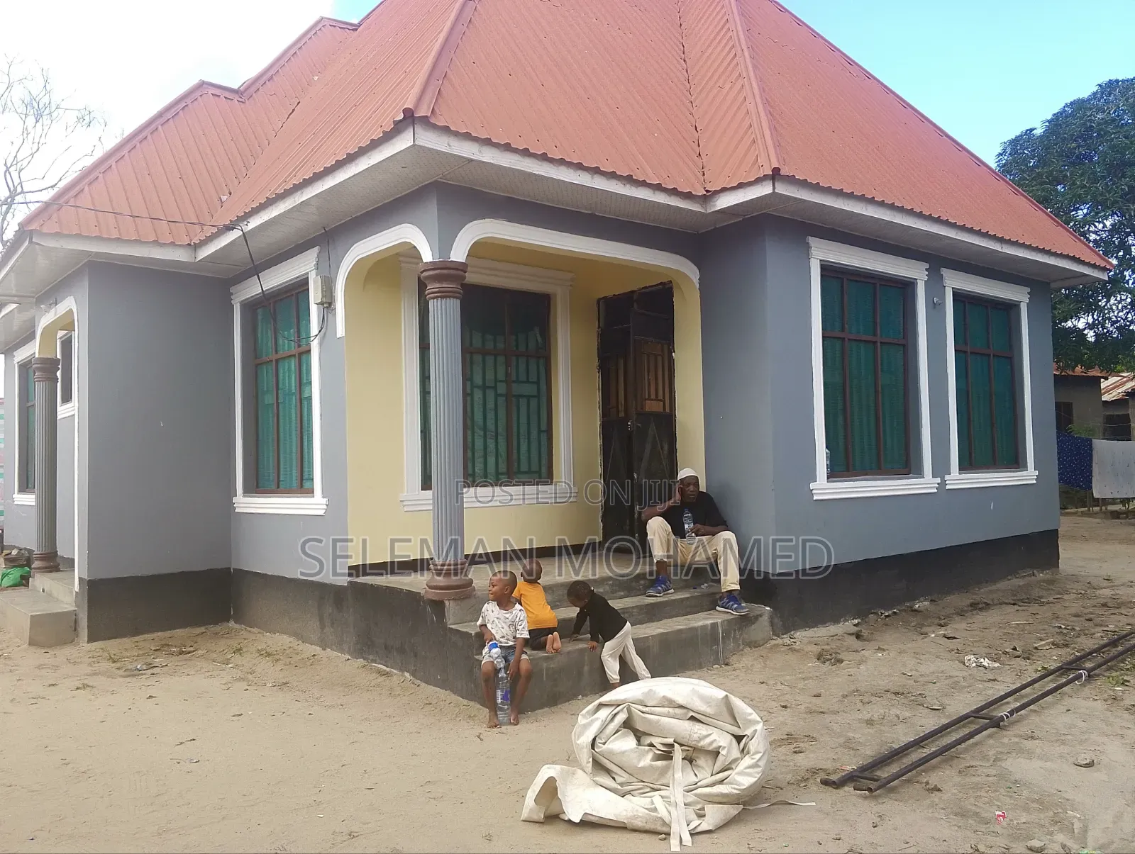 Furnished 3bdrm House in Biriani Real Estate, Chamazi for sale