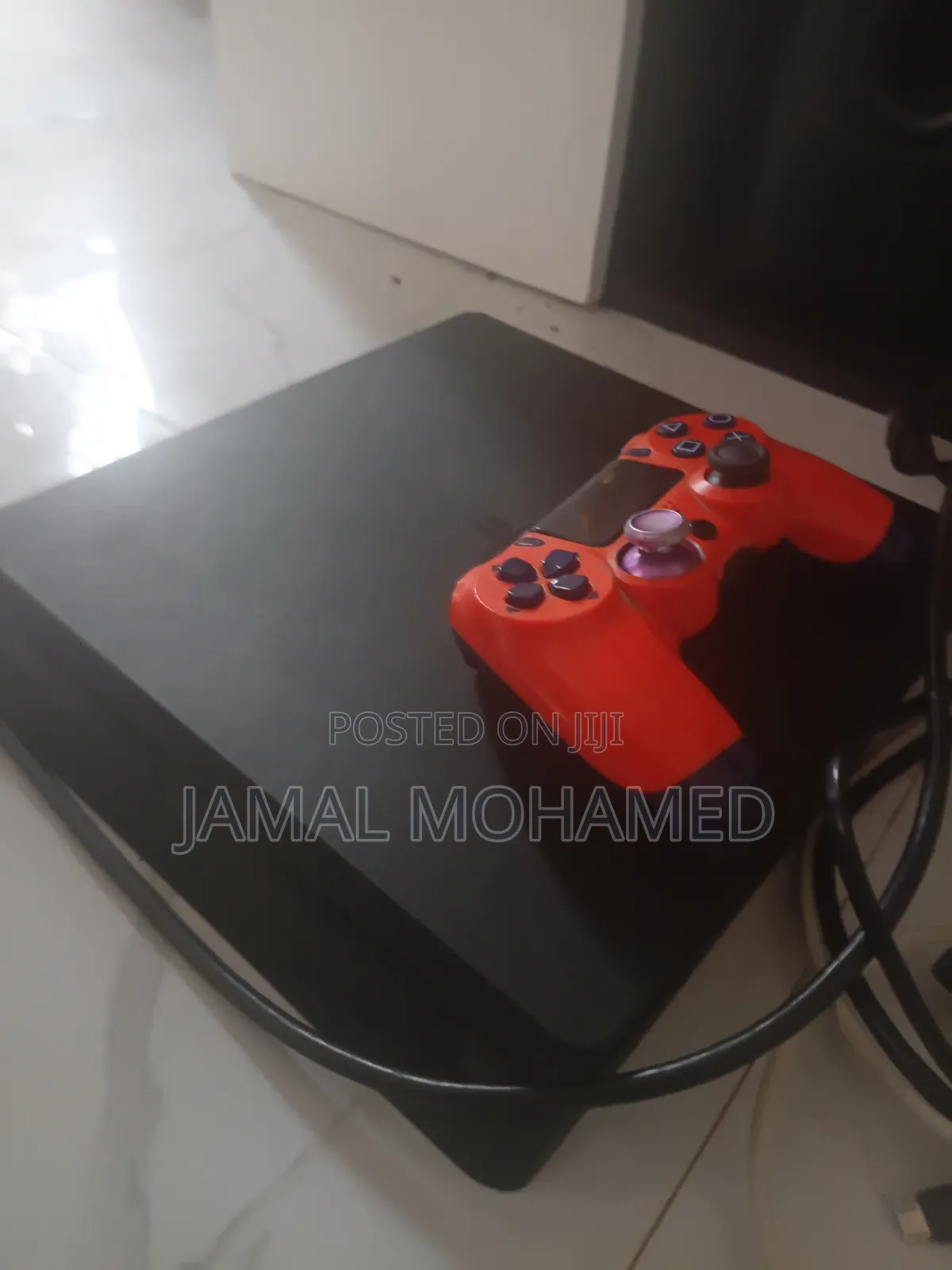 Playstation 4 Slim ,5 Games , 2 Controllers 850,000/=