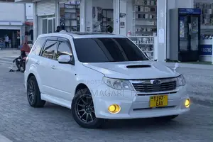Subaru Forester 2009 White