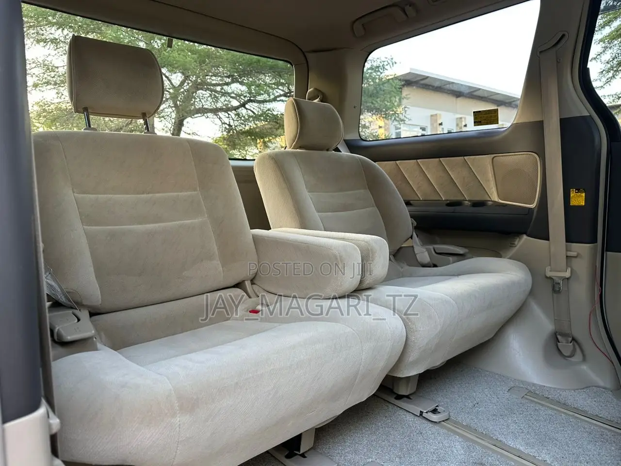 Toyota Alphard 2005 White