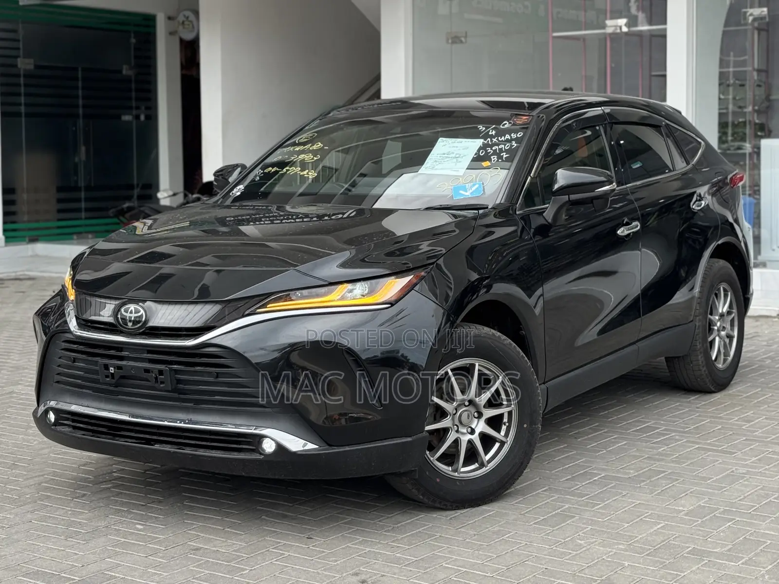 Toyota Harrier 2021 Black