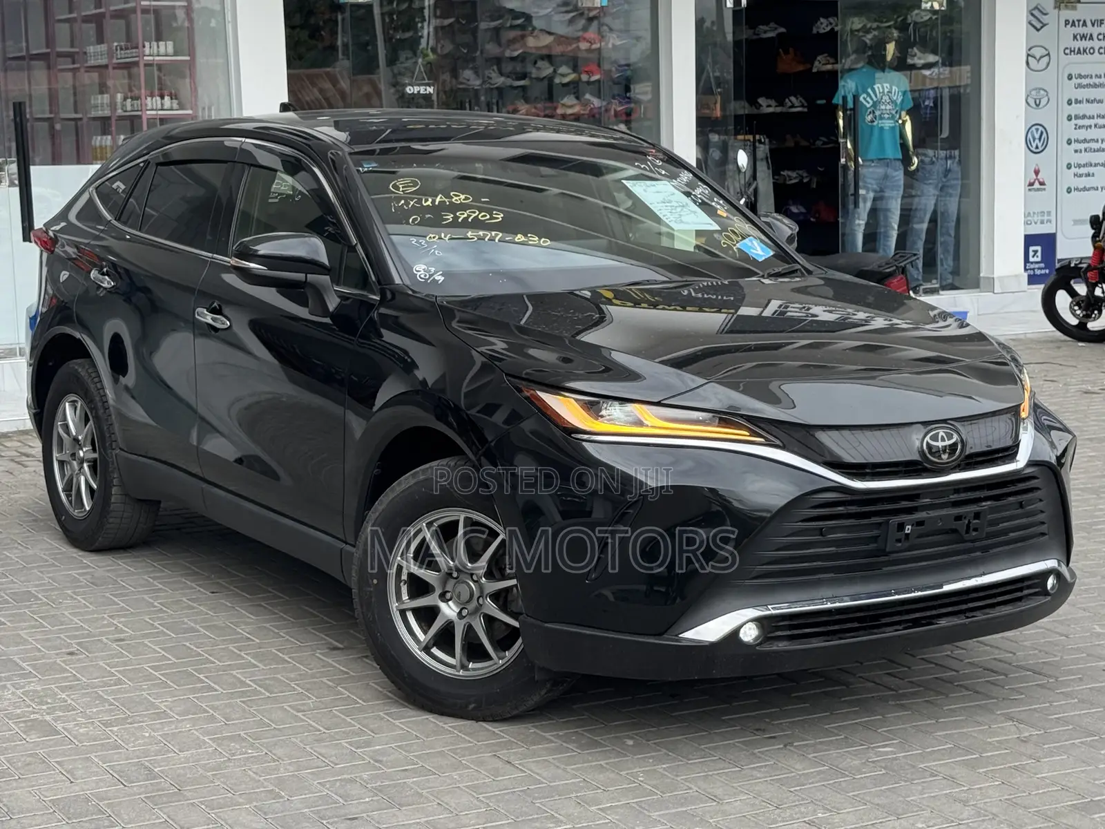Toyota Harrier 2021 Black