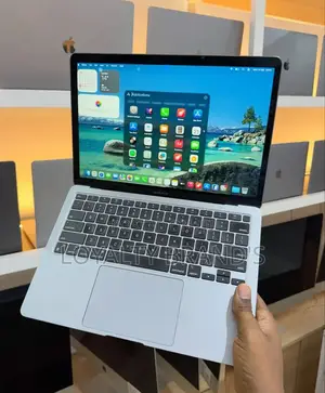 New Laptop Apple MacBook Air 2020 M1 8GB Apple M1 SSD 256GB