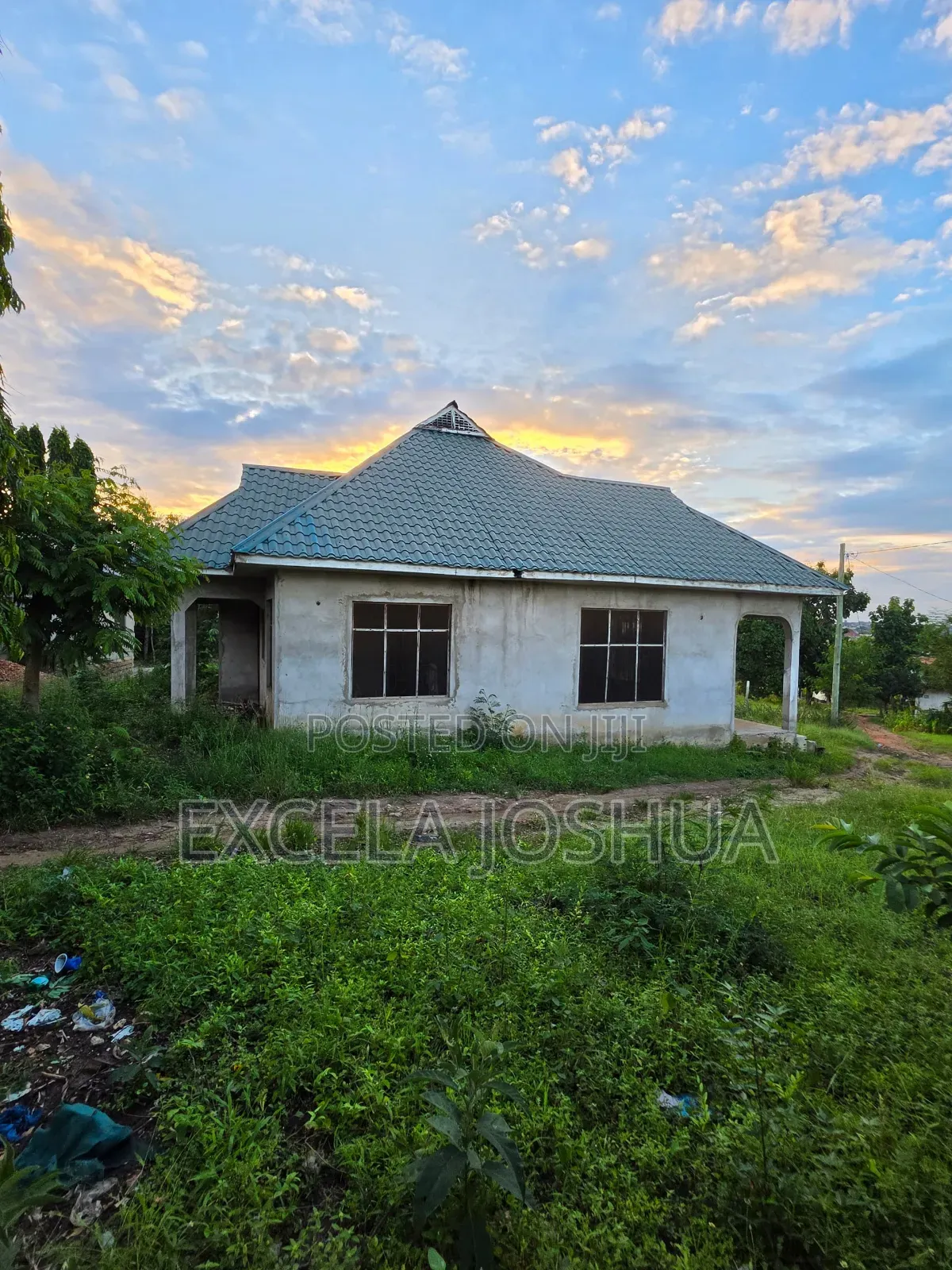 3bdrm House in Excela Joshua, Goba for sale