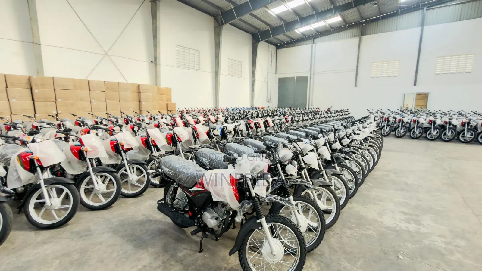New Honda CB 2023 Blue