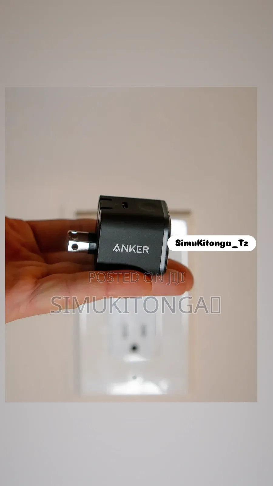 Anker Adapter (W45 Display) Fast Charging