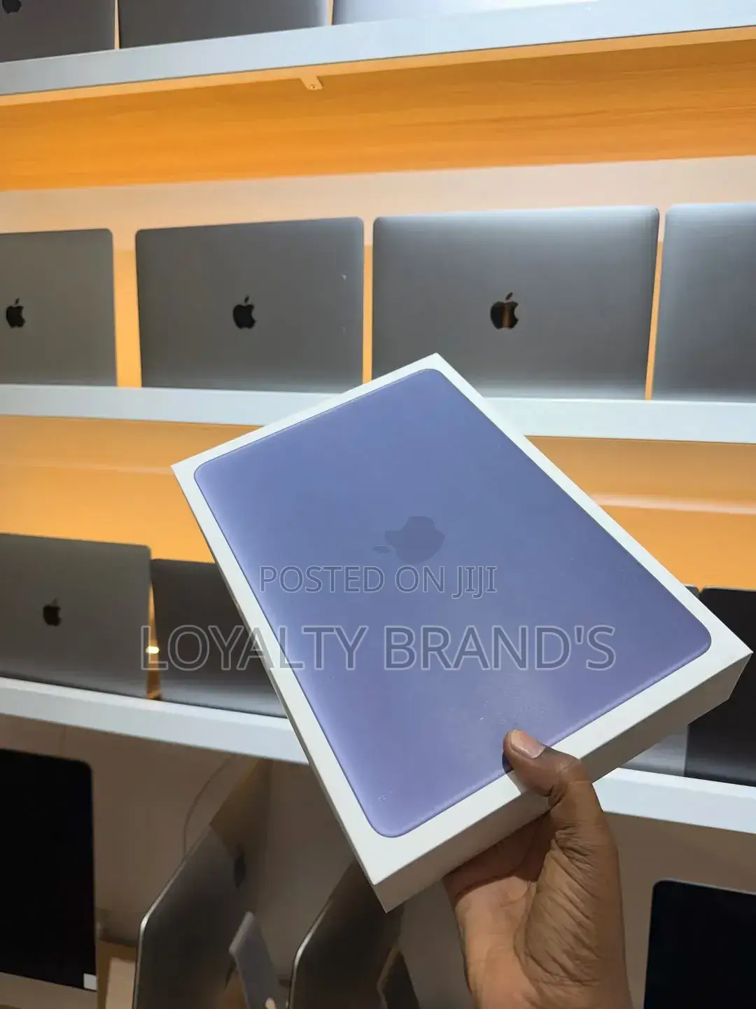 New Laptop Apple MacBook Neo 2026 8GB Apple M1 SSD 256GB