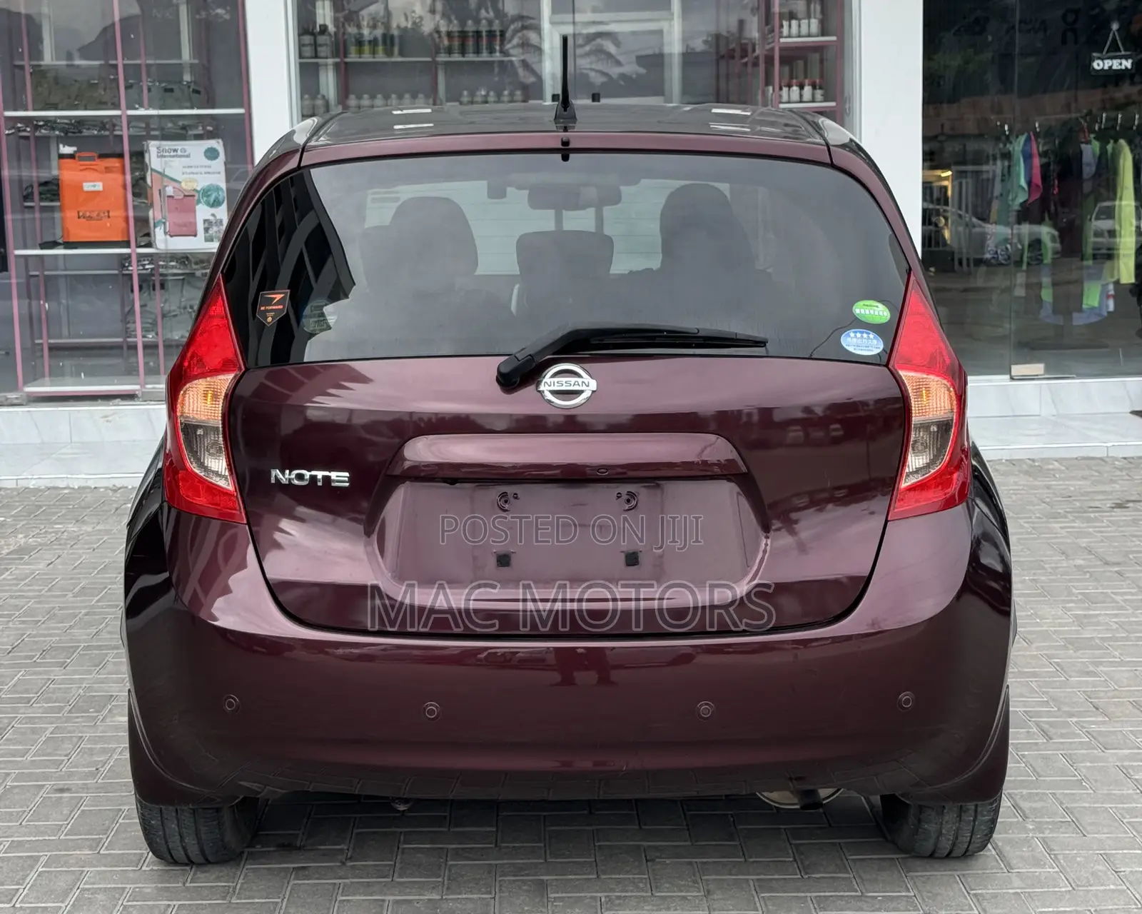 Nissan Note 1.6 Petrol 2016 Black