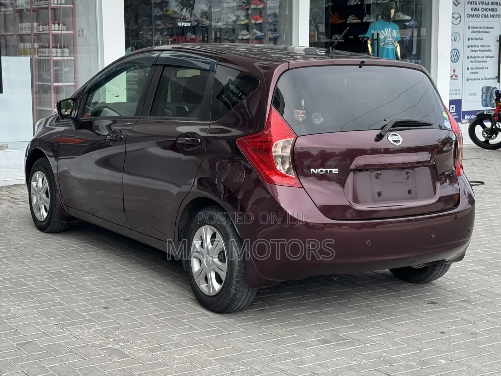Nissan Note 1.6 Petrol 2016 Black