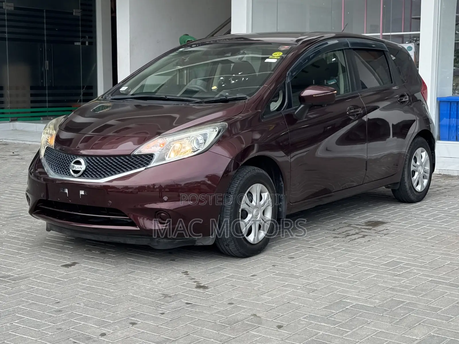 Nissan Note 1.6 Petrol 2016 Black