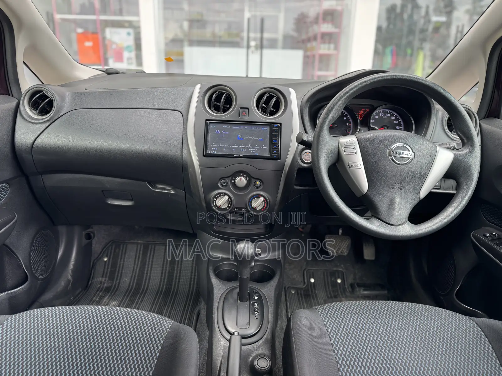 Nissan Note 1.6 Petrol 2016 Black