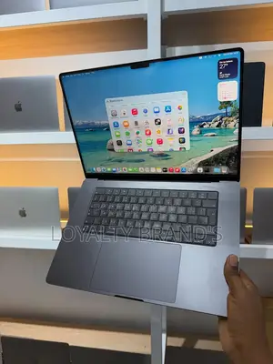 New Laptop Apple MacBook Pro 2024 M4 Pro 24GB Apple M4 Pro SSD 1T