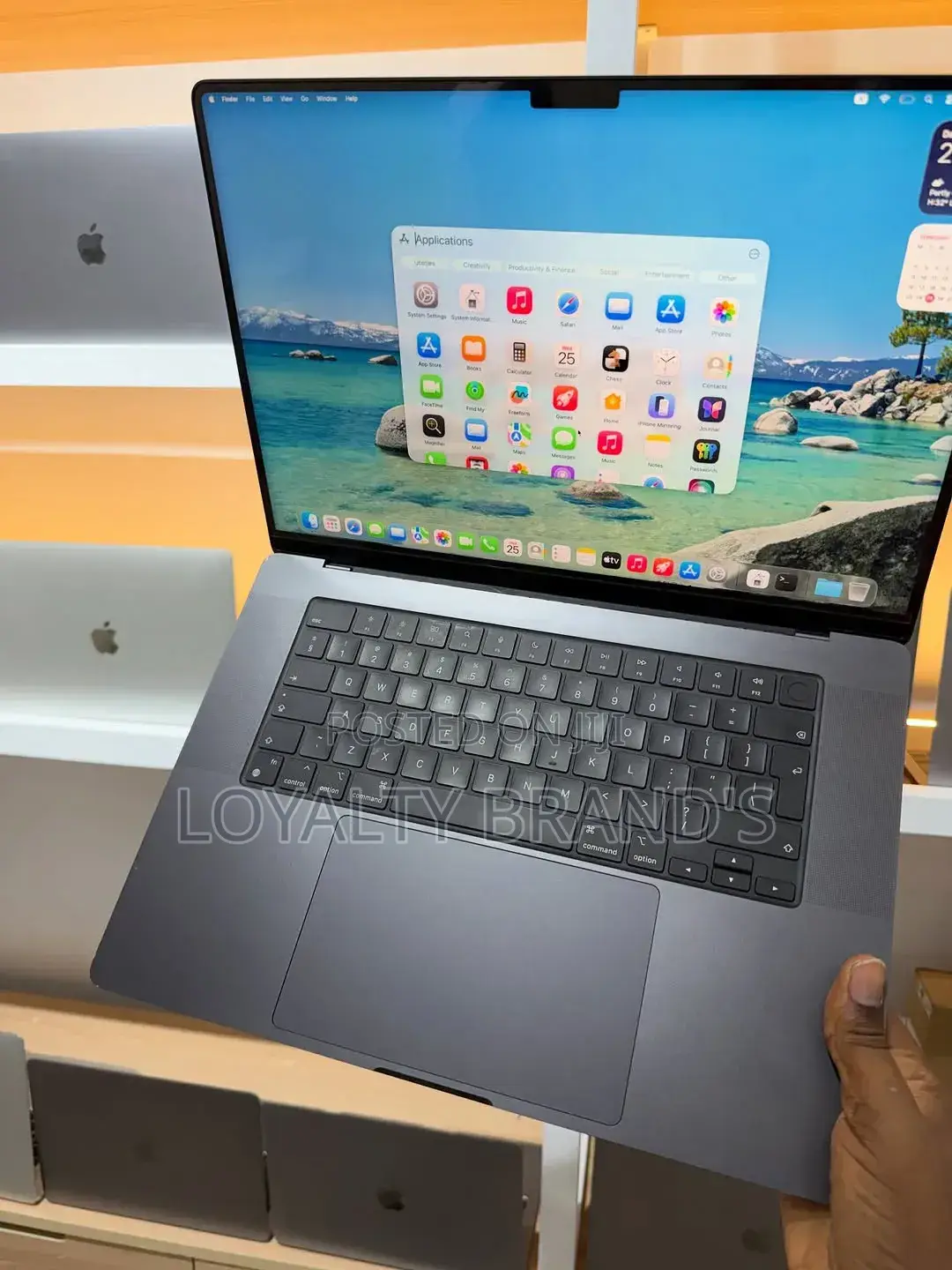 New Laptop Apple MacBook Pro 2024 M4 Pro 24GB Apple M4 Pro SSD 1T