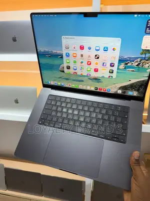 New Laptop Apple MacBook Pro 2024 M4 Pro 24GB Apple M4 Pro SSD 1T