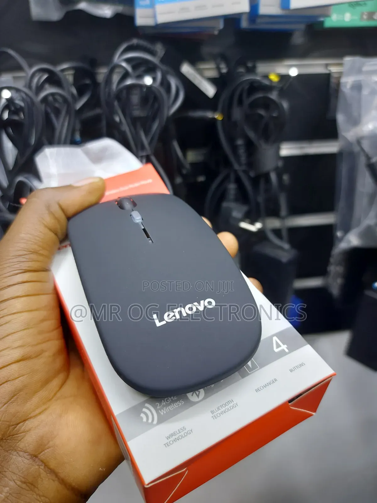 Lenovo. Bluetooth Wireless Dual Model Mouse (W10)