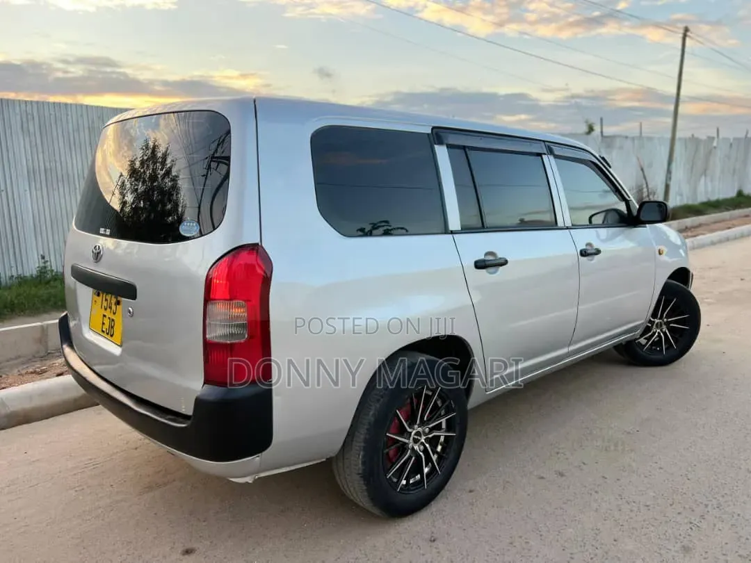 Toyota Probox 2006 Silver