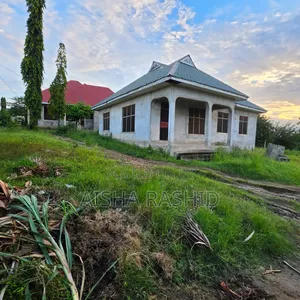 3bdrm House in Goba for sale