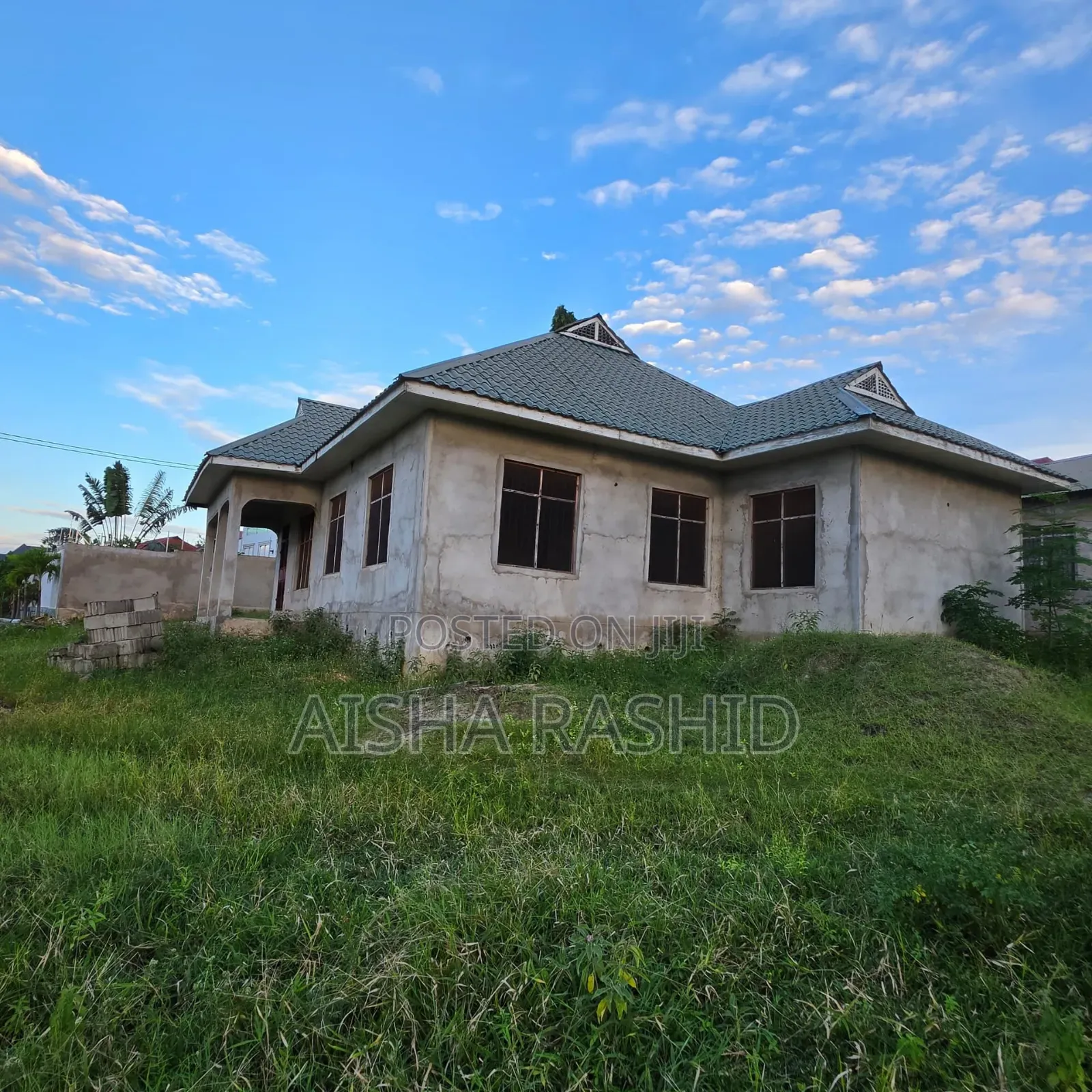 3bdrm House in Goba for sale