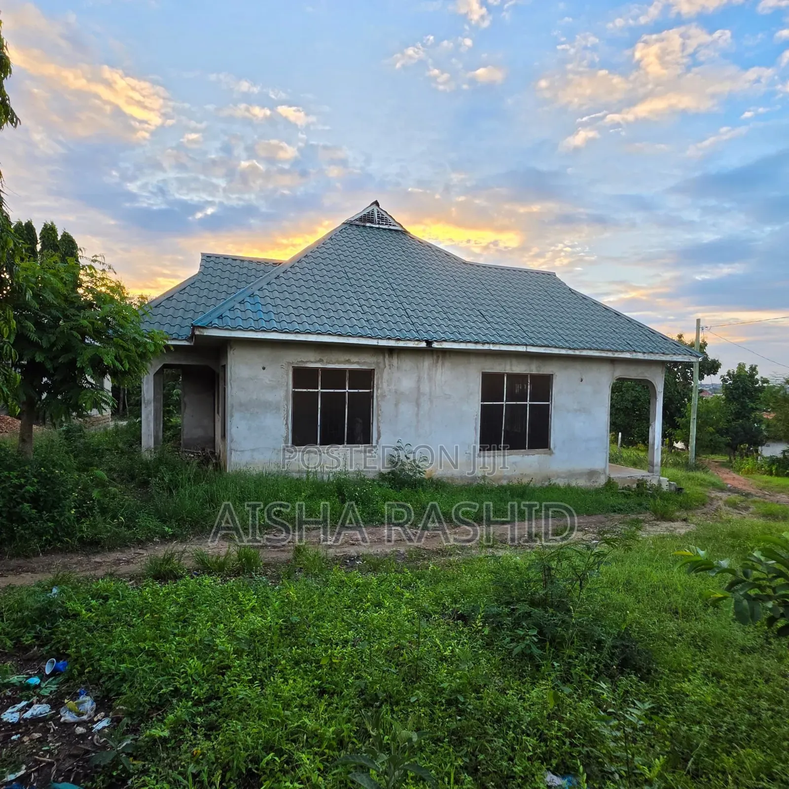 3bdrm House in Goba for sale