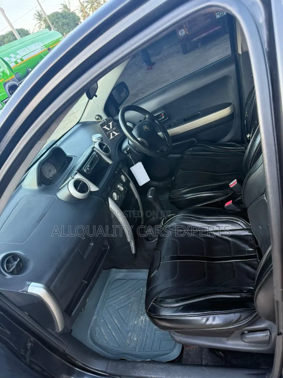 Toyota IST 2003 Black